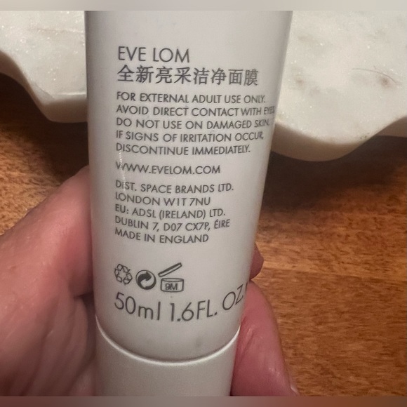 NWT Eve Lon rescue mask. 50 oz. Leave on 15-20 min. Rinse off. Easy! - Picture 7 of 8